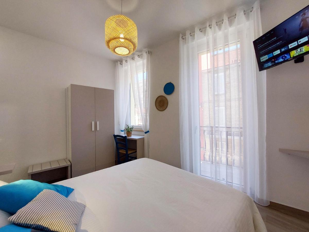 Affittacamere Casa Lilibet San Benedetto del Tronto Buitenkant foto