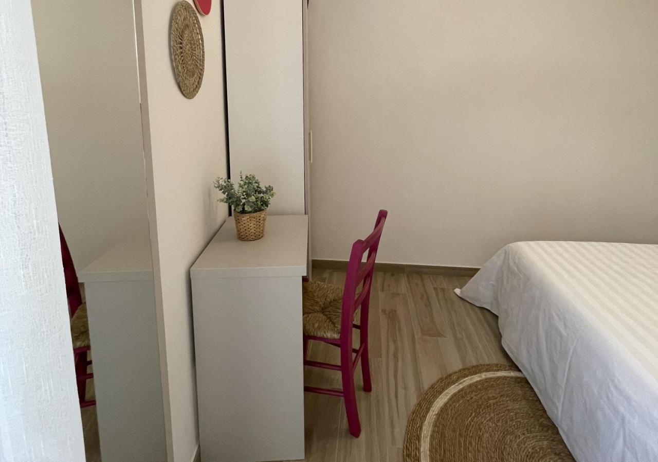 Affittacamere Casa Lilibet San Benedetto del Tronto Buitenkant foto