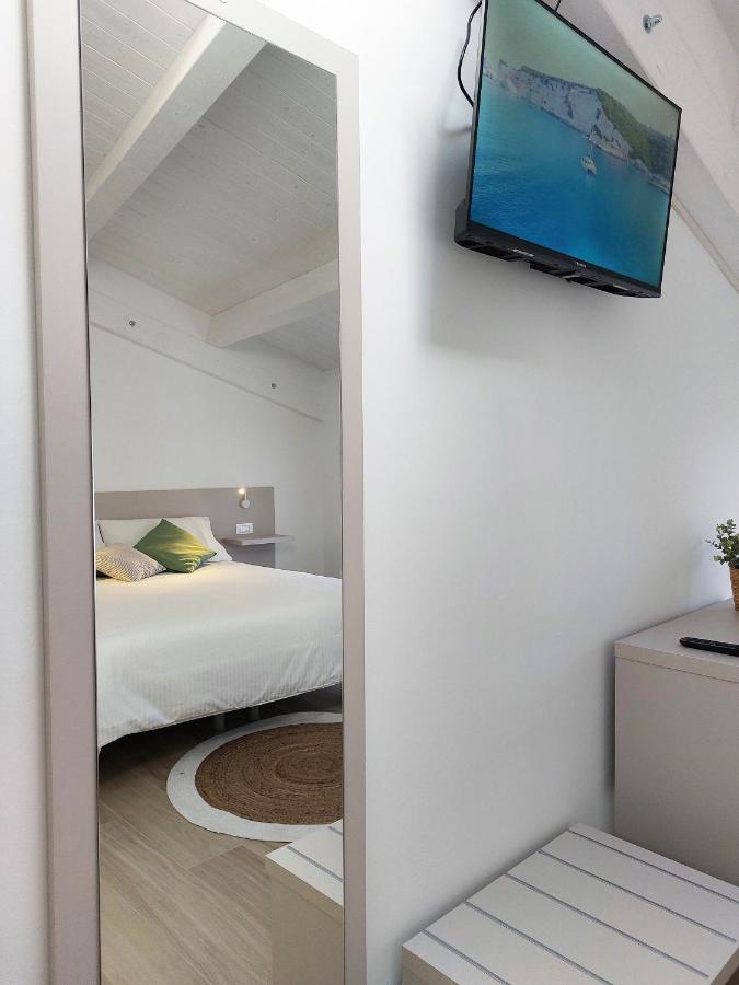 Affittacamere Casa Lilibet San Benedetto del Tronto Buitenkant foto